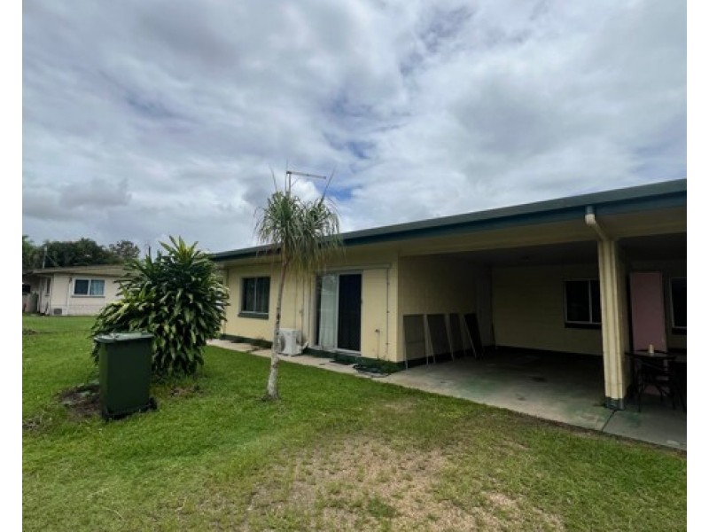 2/73 Vaughan, Mareeba QLD 4880