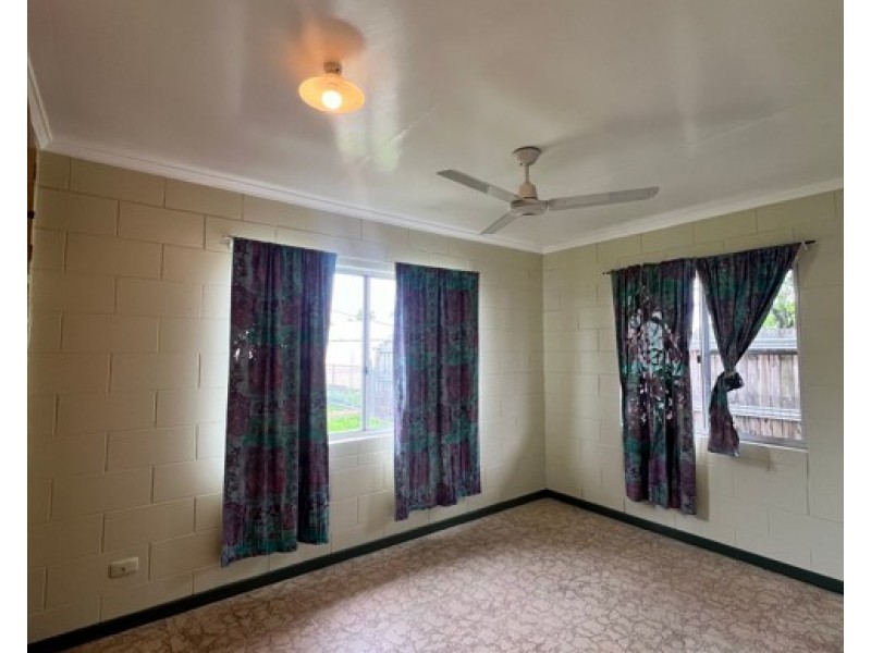 2/73 Vaughan, Mareeba QLD 4880