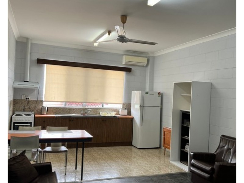 3/2 Middlemiss Street, Mareeba QLD 4880