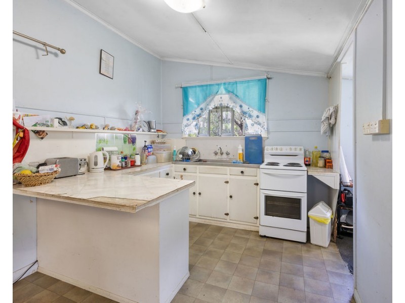 Constance, Mareeba QLD 4880