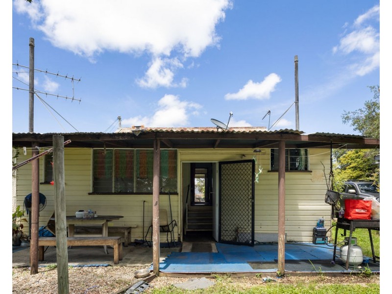 Constance, Mareeba QLD 4880