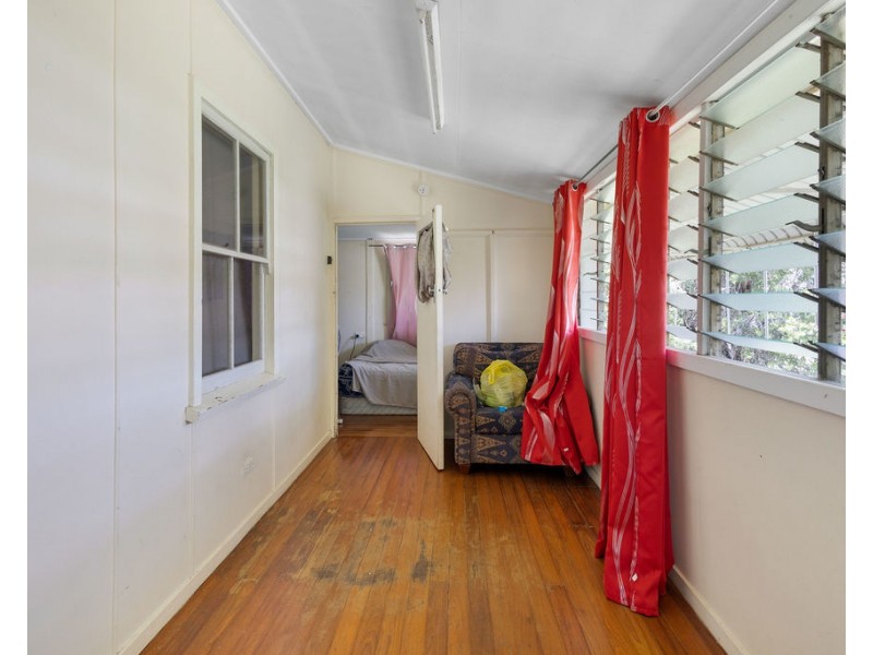 Constance, Mareeba QLD 4880