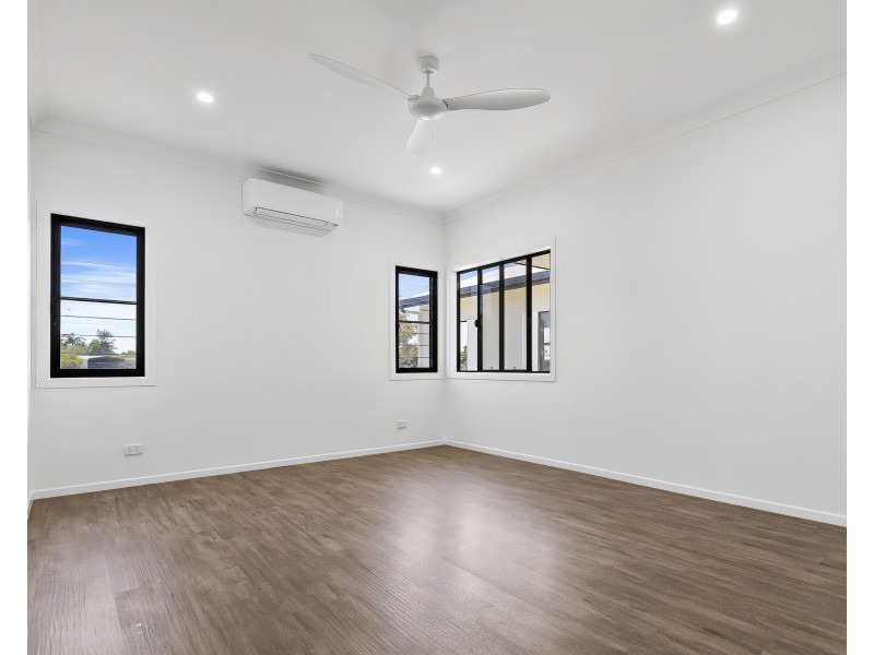 24 Emerald End Road, Mareeba QLD 4880