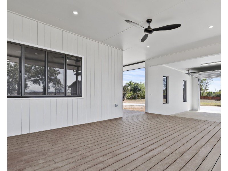 24 Emerald End Road, Mareeba QLD 4880