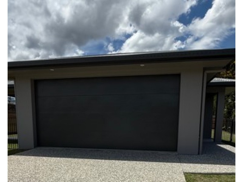 Level 1 Matilda Close, Mareeba QLD 4880