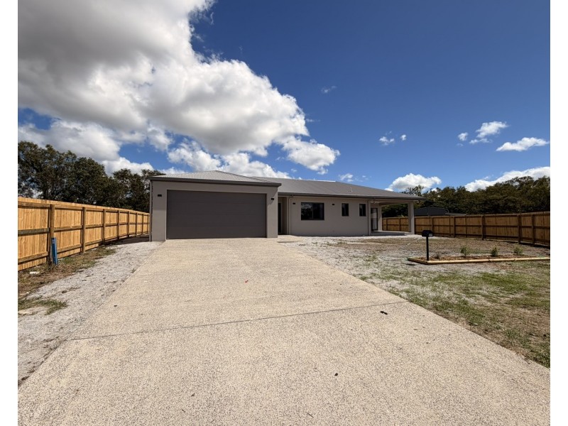 27 Summer Street, Mareeba QLD 4880