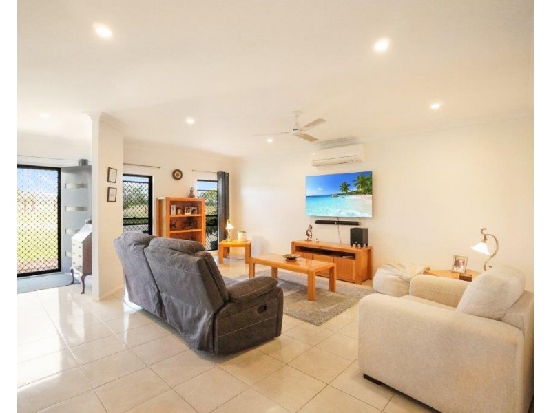 9 Oaky Valley Avenue, Mutchilba QLD 4872