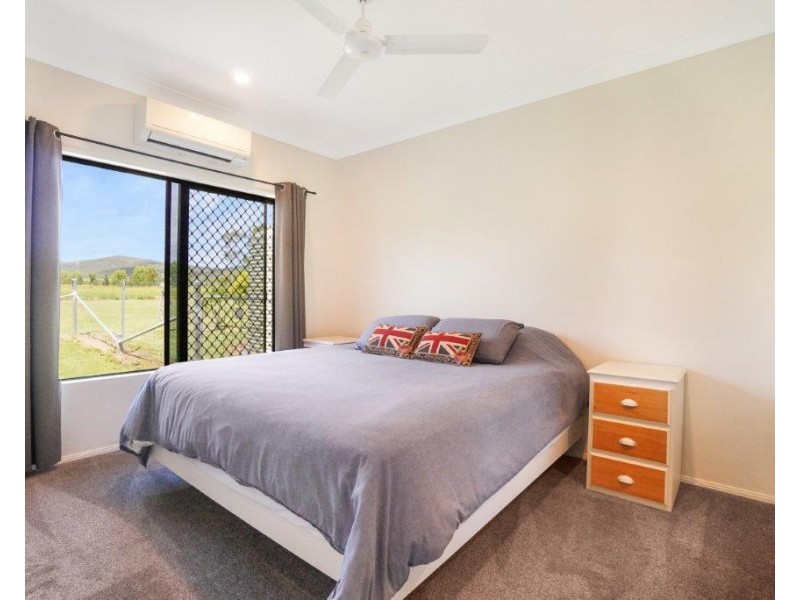 9 Oaky Valley Avenue, Mutchilba QLD 4872