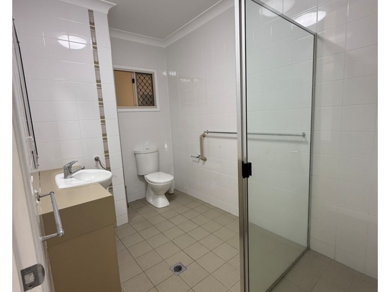 2/113-115 Walsh Street, Mareeba QLD 4880