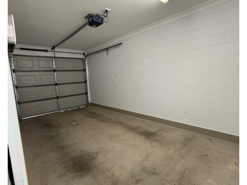 2/113-115 Walsh Street, Mareeba QLD 4880