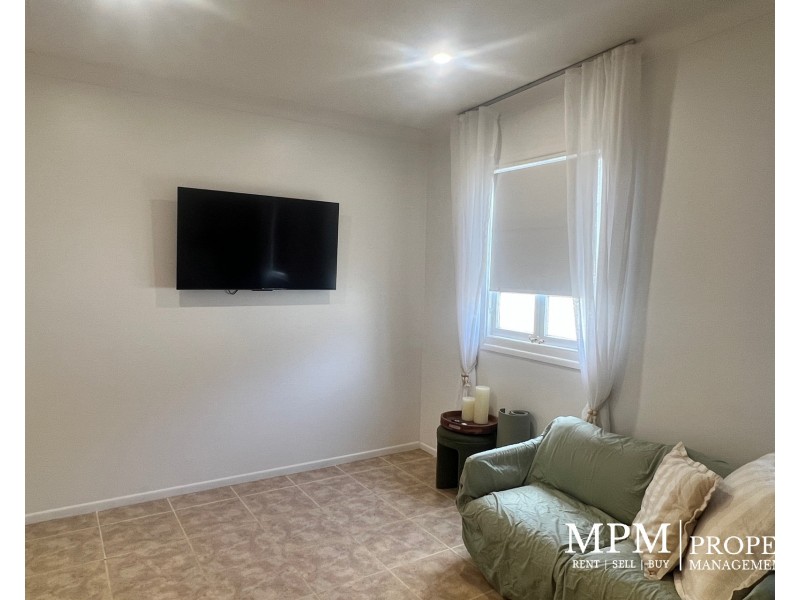 1/223 Walsh Street, Mareeba QLD 4880
