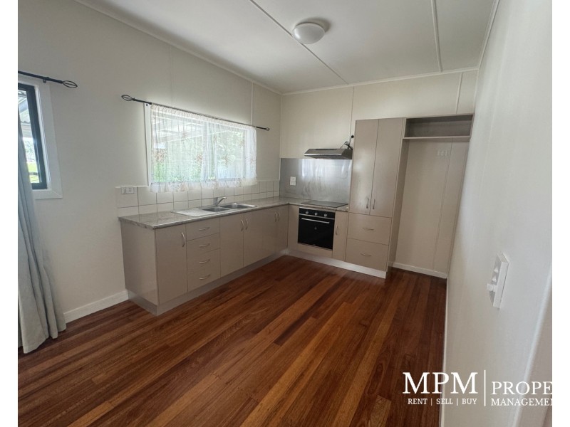 6/341 Mulligan Highway, Mareeba QLD 4880