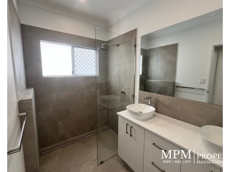 24 Moondani Avenue, Mareeba QLD 4880