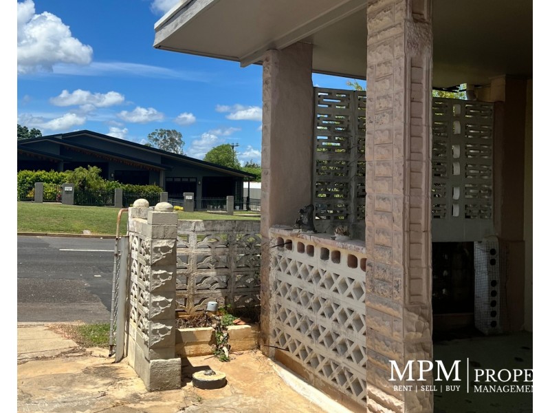 10 Middlemiss Street, Mareeba QLD 4880