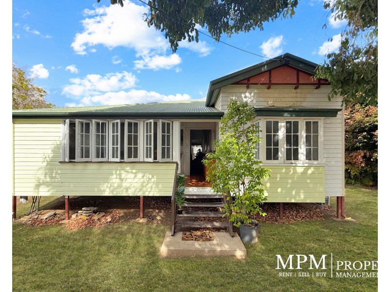 13 McDowall Street, Mareeba QLD 4880