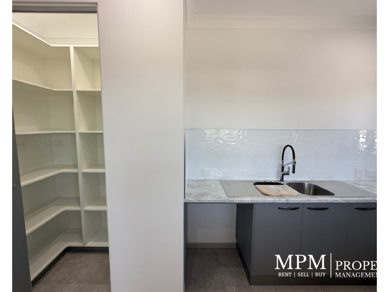 1 Kevin Court, Mareeba QLD 4880