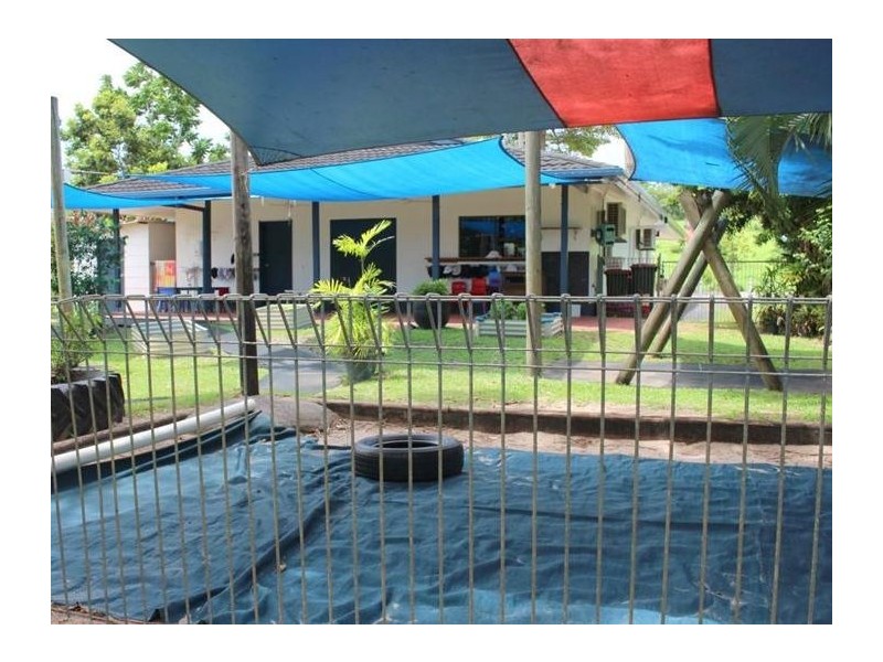 16 Seaview Street, Mission Beach QLD 4852