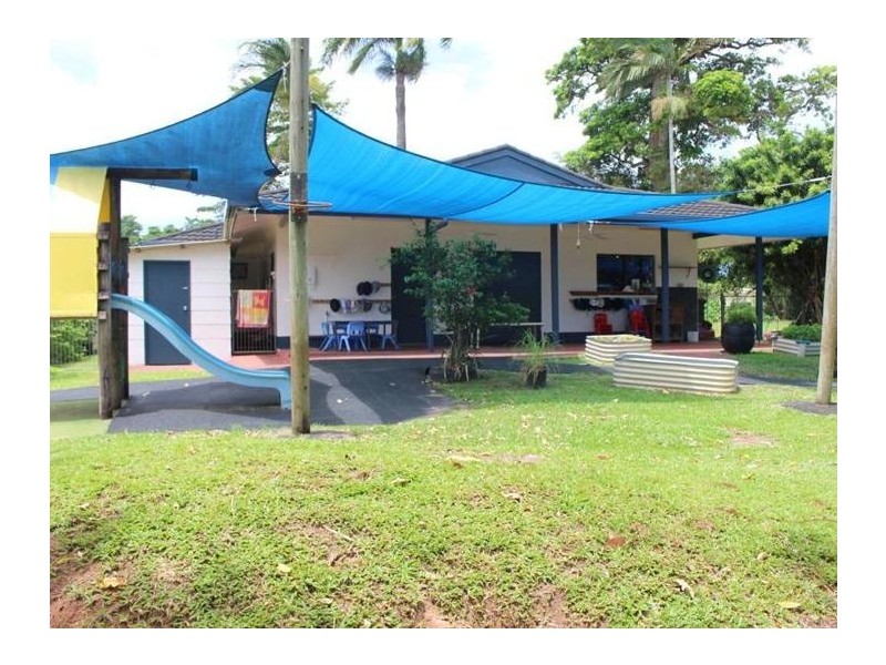 16 Seaview Street, Mission Beach QLD 4852