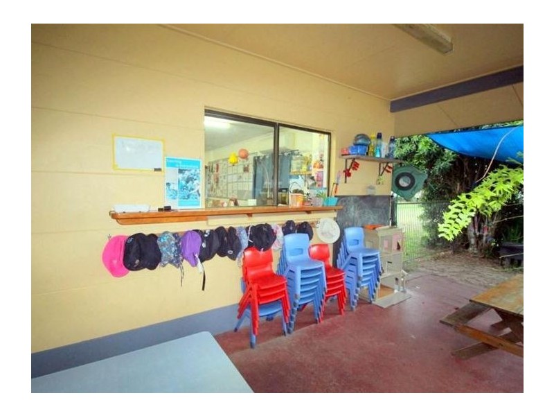 16 Seaview Street, Mission Beach QLD 4852