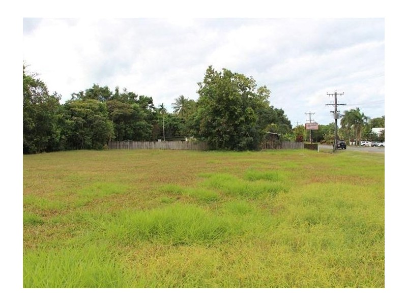 32 Wongaling Beach Road, Wongaling Beach QLD 4852