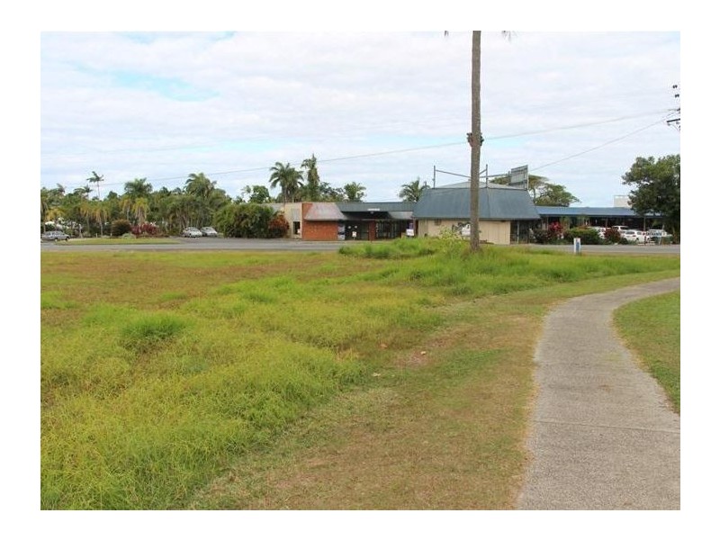 32 Wongaling Beach Road, Wongaling Beach QLD 4852