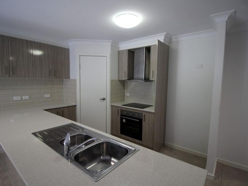 17 Shelly Court, Mission Beach QLD 4852