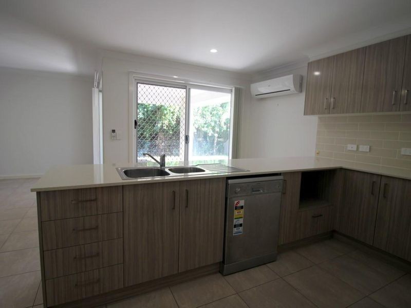 17 Shelly Court, Mission Beach QLD 4852