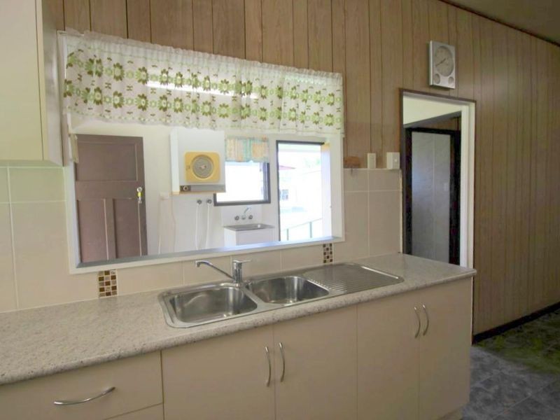 8 Harman Lane, Feluga QLD 4854