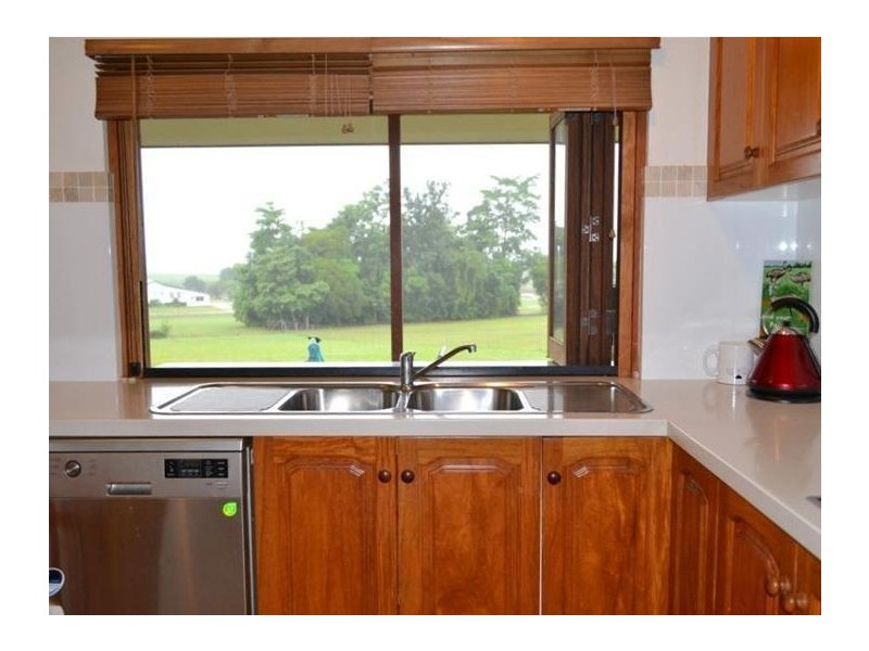 25 Stuart Drive, Feluga QLD 4854