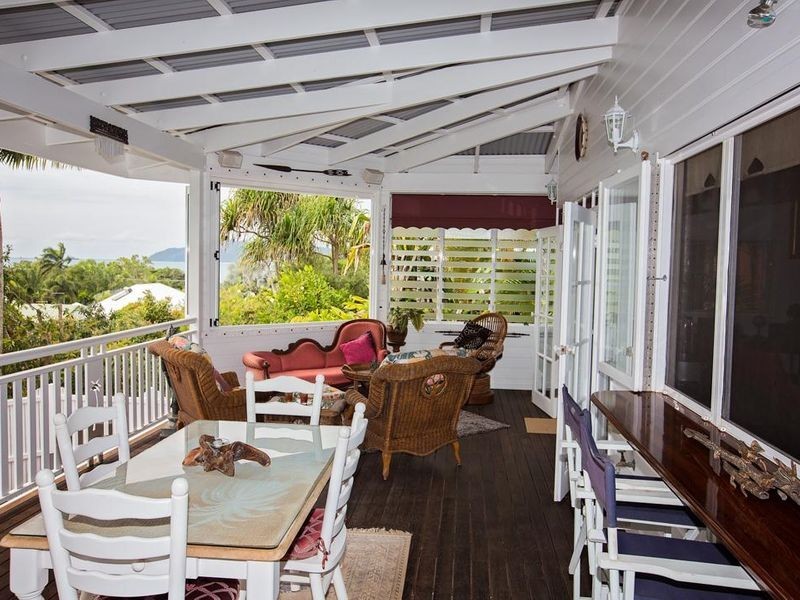 17 Campbell Terrace, South Mission Beach QLD 4852