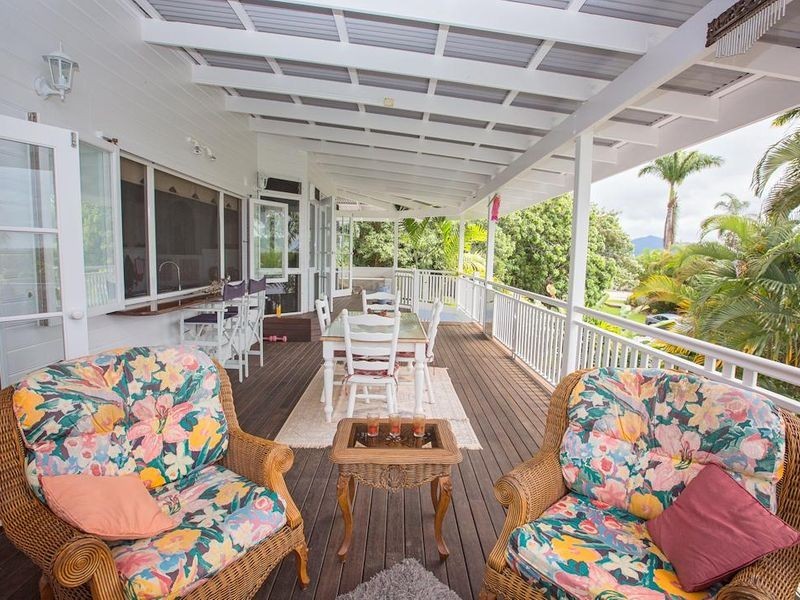 17 Campbell Terrace, South Mission Beach QLD 4852
