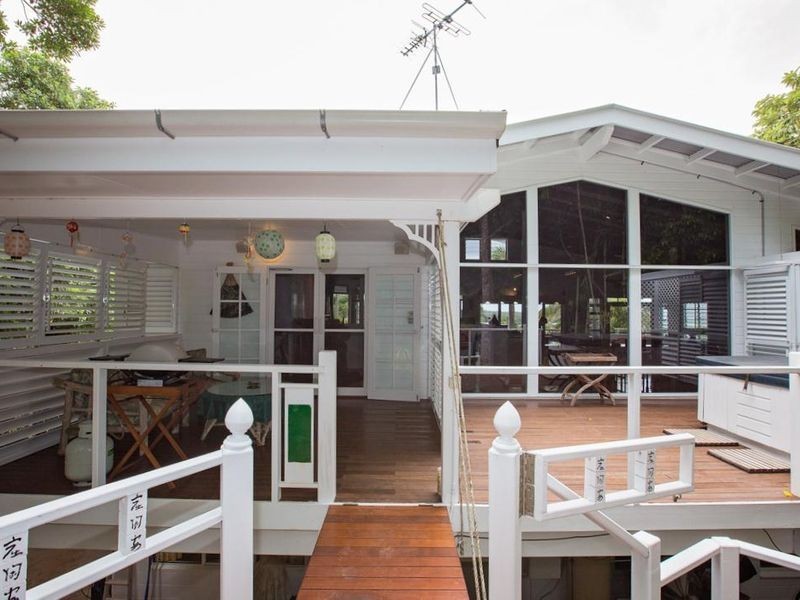 17 Campbell Terrace, South Mission Beach QLD 4852