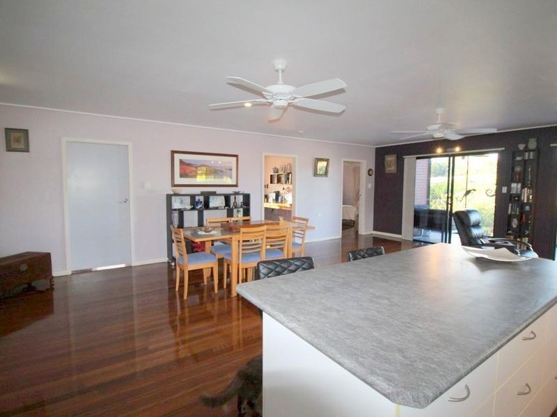 27 Hawthorne Drive, Kurrimine Beach QLD 4871