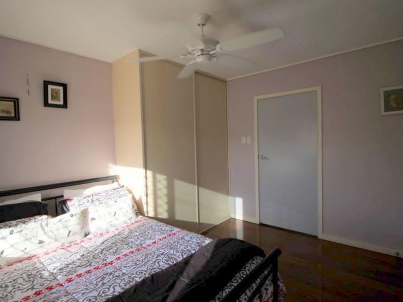 27 Hawthorne Drive, Kurrimine Beach QLD 4871