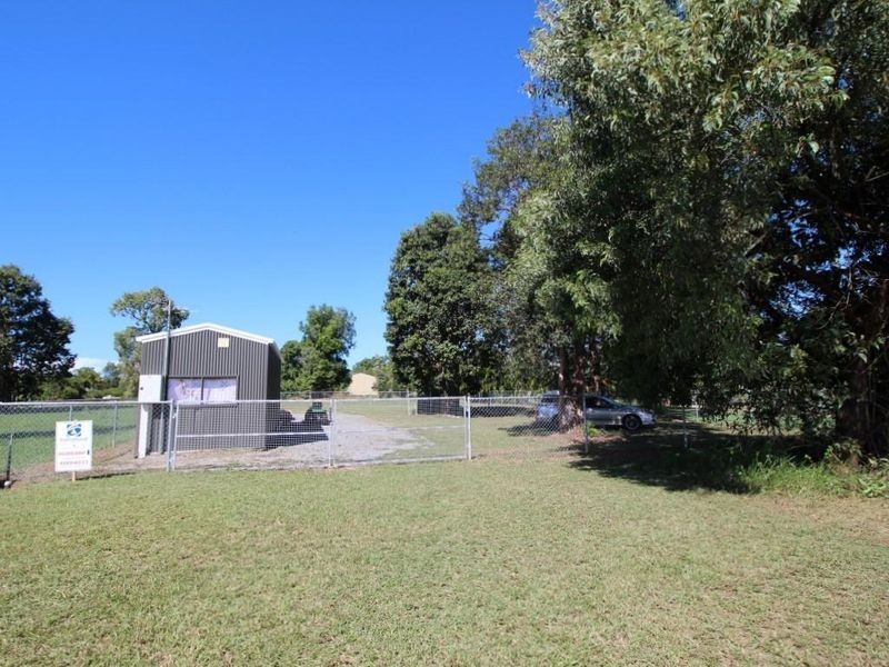 4/Lot 4 Vipiana Drive, Tully Heads QLD 4854