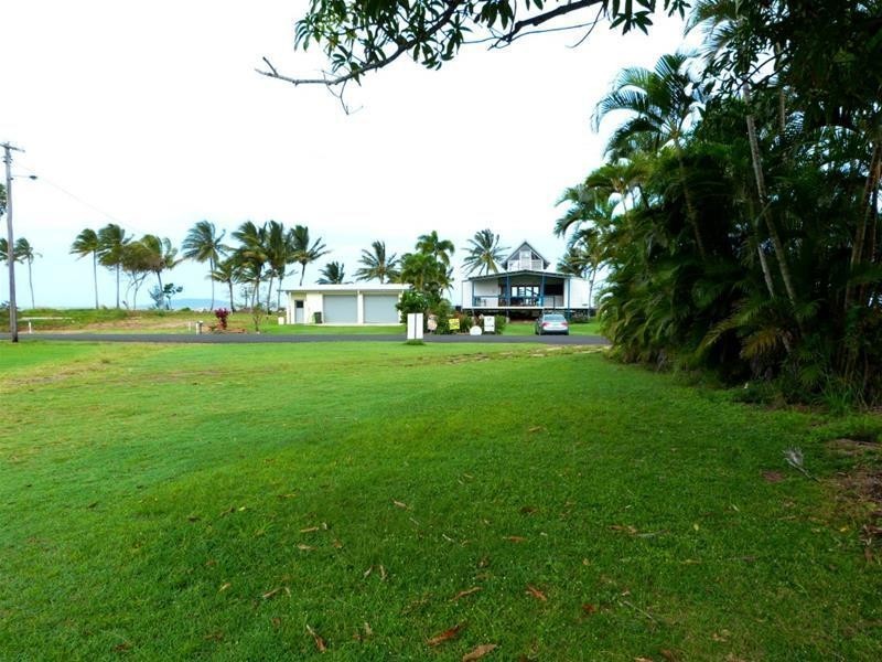 35/9 Taylor Street, Tully Heads QLD 4854