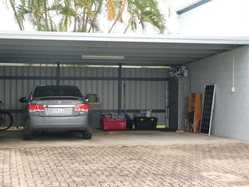 1 – 3/117  Taylor Street Tully heads, Tully Heads QLD 4854