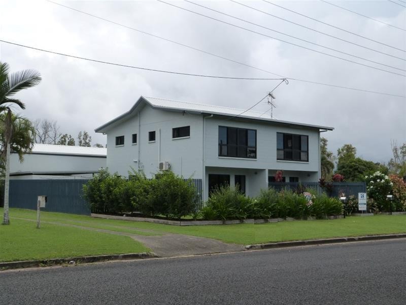 1 – 3/117  Taylor Street Tully heads, Tully Heads QLD 4854