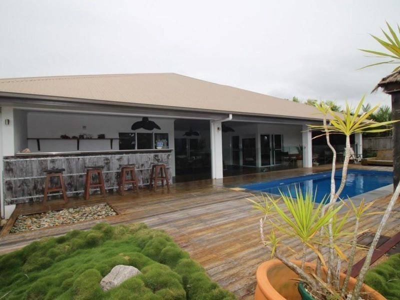 22 Mariner Drive, South Mission Beach QLD 4852