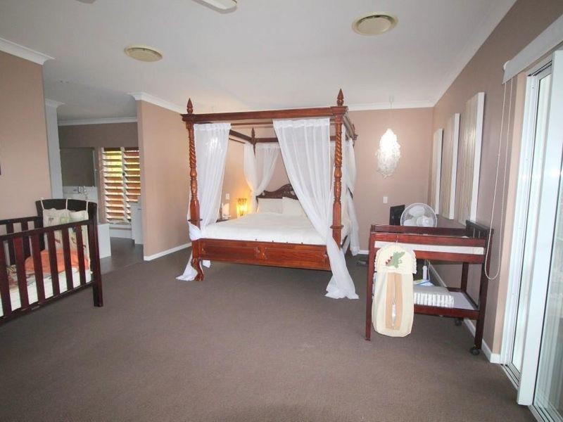 22 Mariner Drive, South Mission Beach QLD 4852