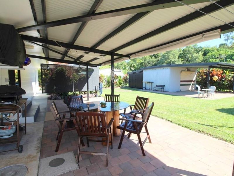14 Andrews Street, Kurrimine Beach QLD 4871