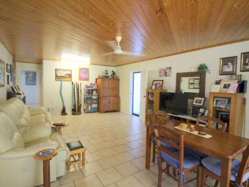 14 Andrews Street, Kurrimine Beach QLD 4871