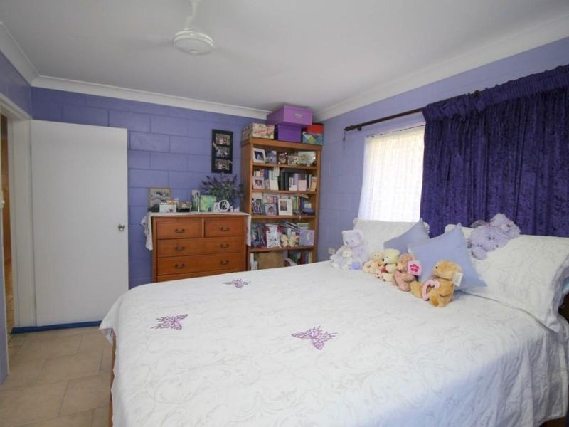 14 Andrews Street, Kurrimine Beach QLD 4871