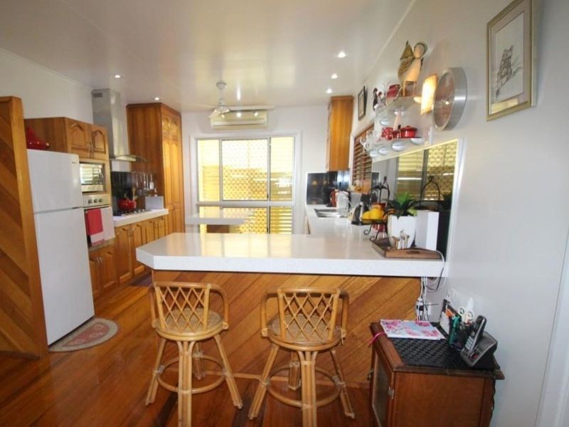 26 Feldt Street, Flying Fish Point QLD 4860