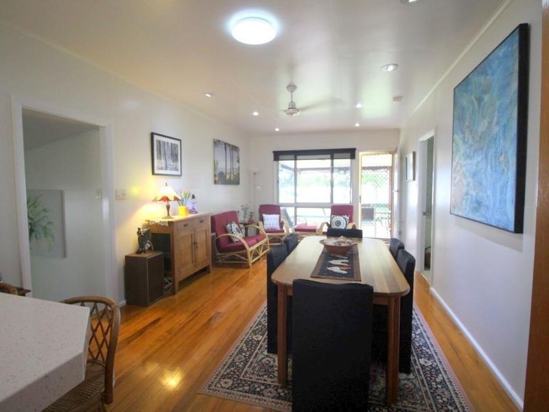 26 Feldt Street, Flying Fish Point QLD 4860