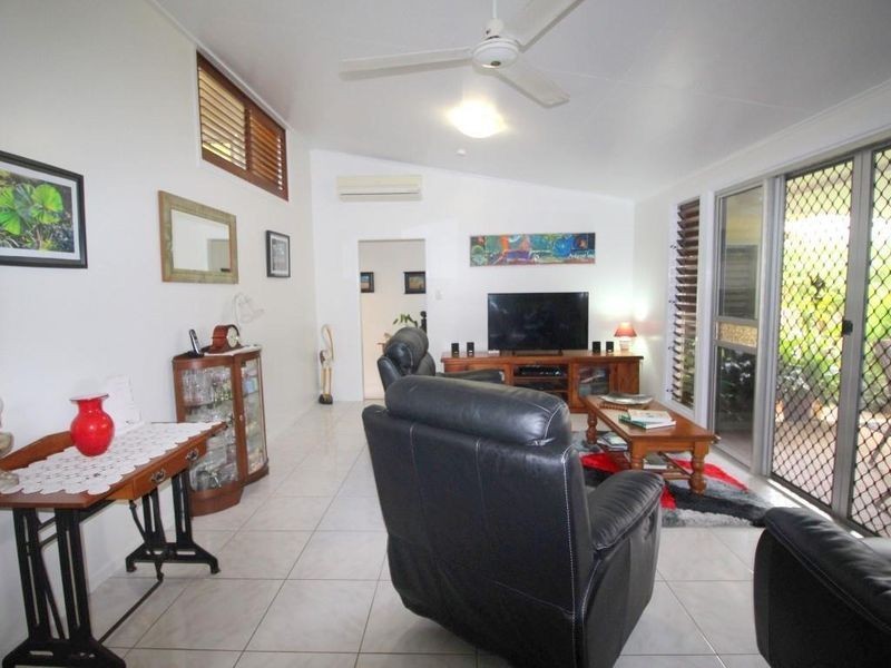 26 Feldt Street, Flying Fish Point QLD 4860