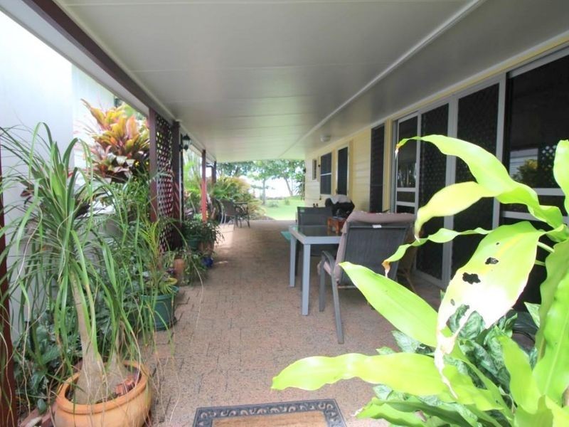 26 Feldt Street, Flying Fish Point QLD 4860
