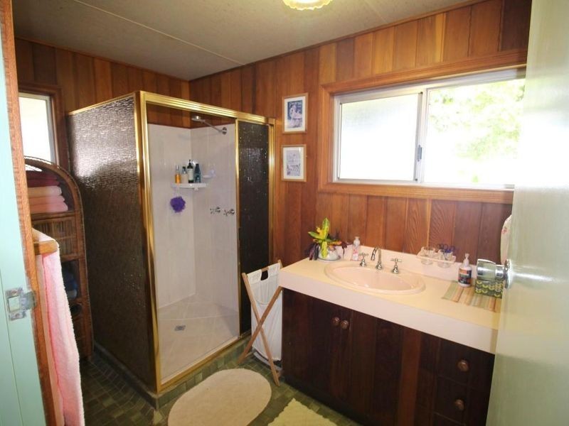 26 Feldt Street, Flying Fish Point QLD 4860