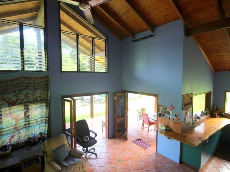 5 Plantation Drive, Bingil Bay QLD 4852