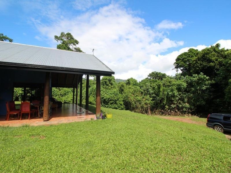 5 Plantation Drive, Bingil Bay QLD 4852